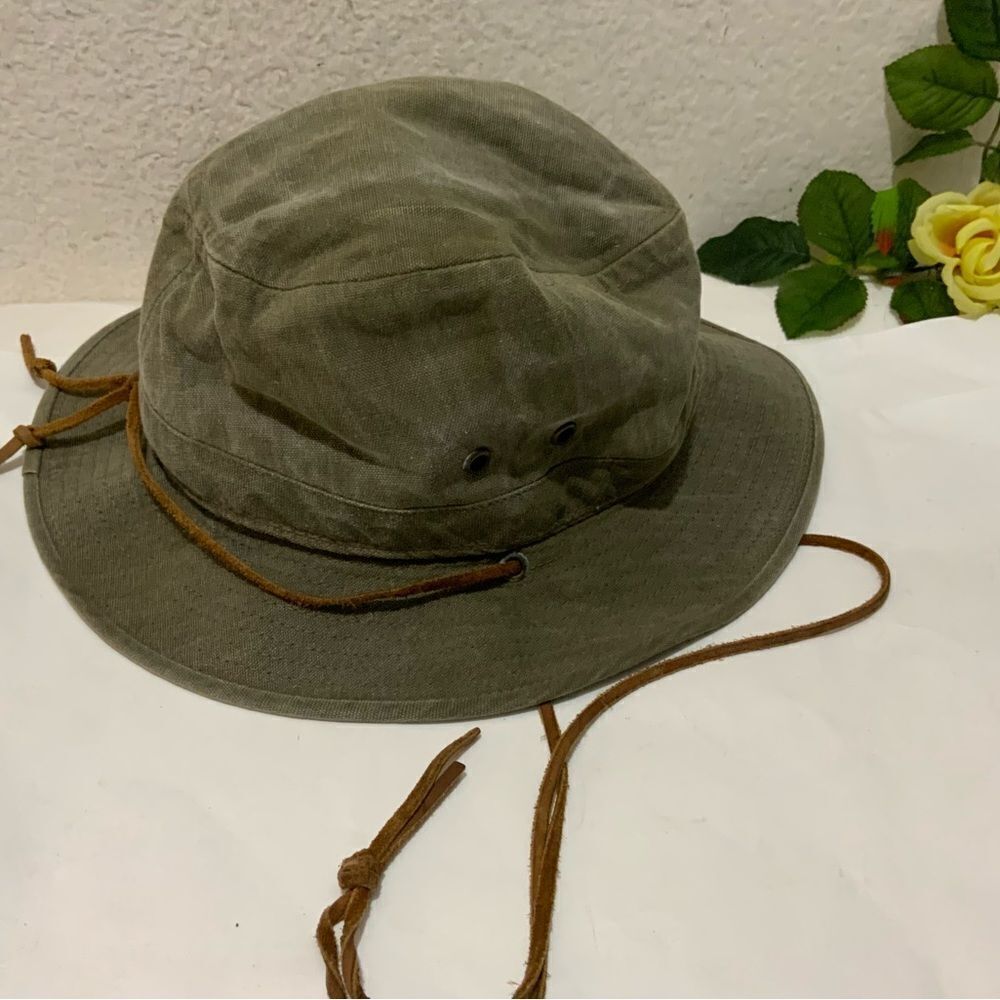 Orvis Unisex Bucket Hat one size with strap